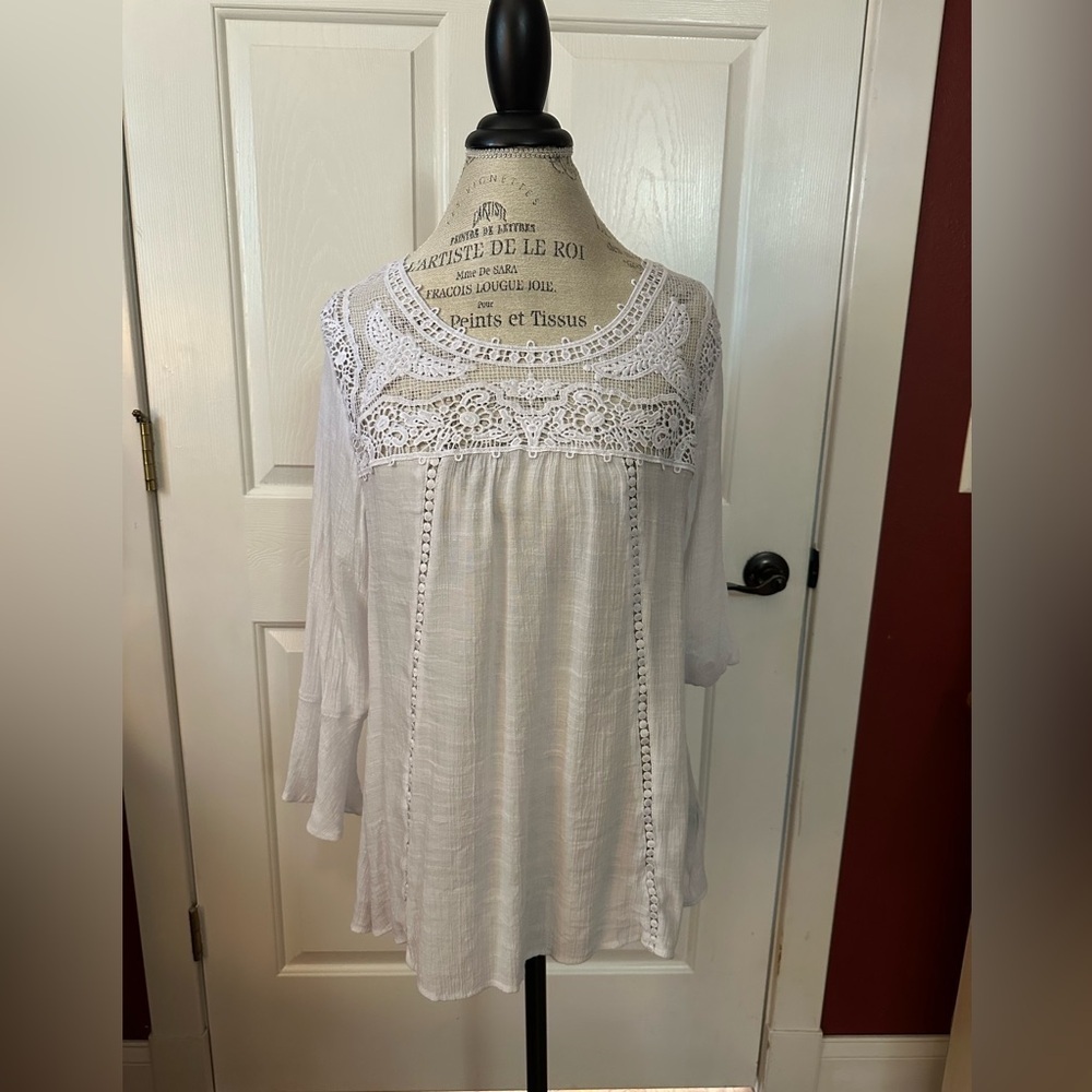 Zac & Rachel White Lace Tunic Top